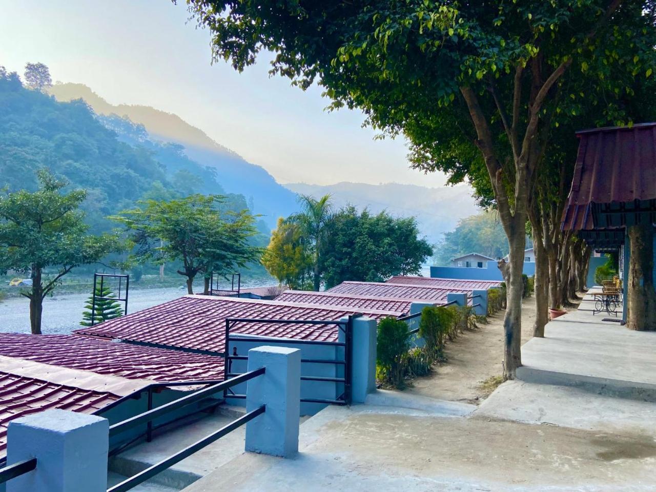 Euphoric River Resort Rishīkesh Exterior foto