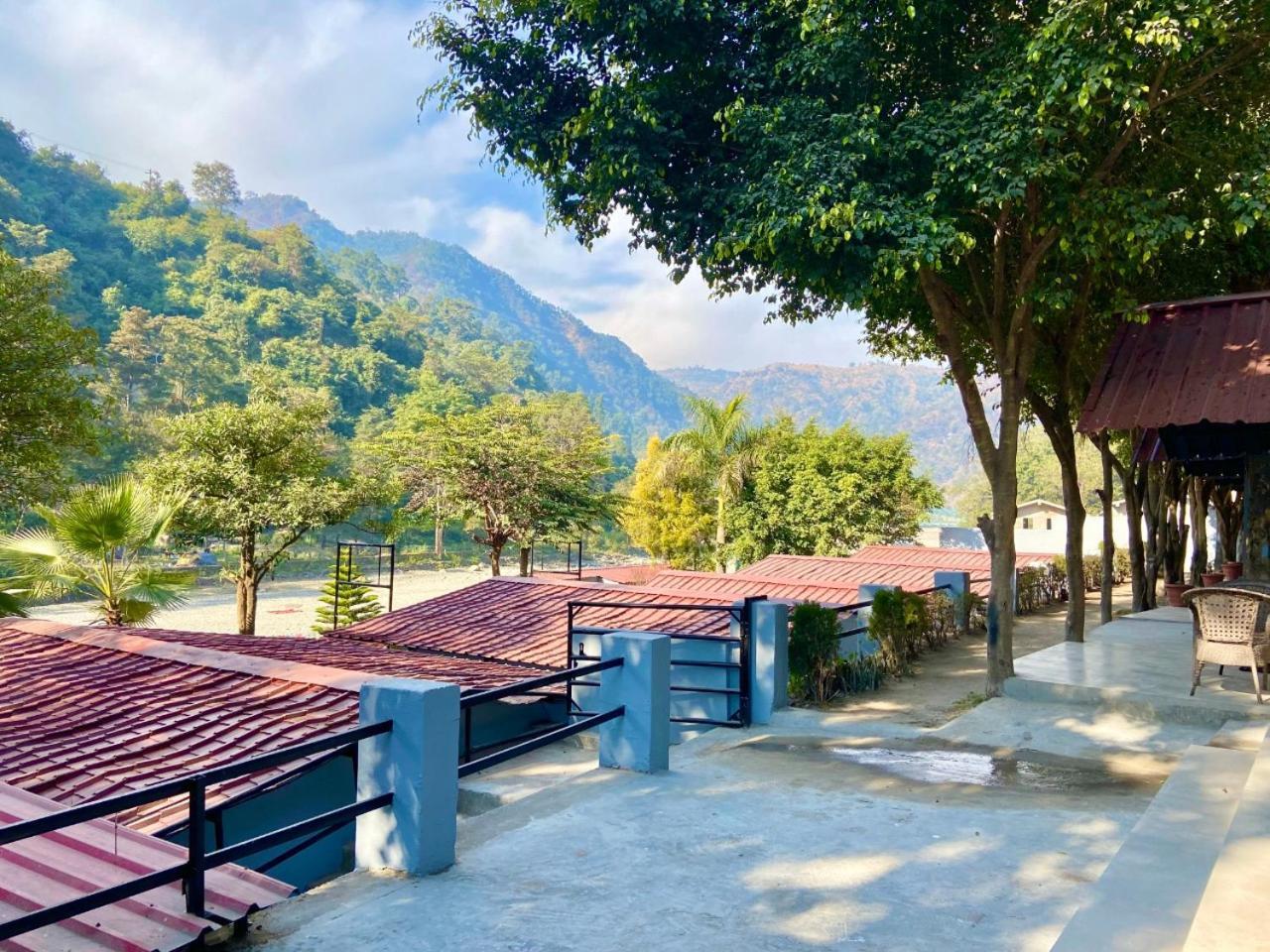Euphoric River Resort Rishīkesh Exterior foto