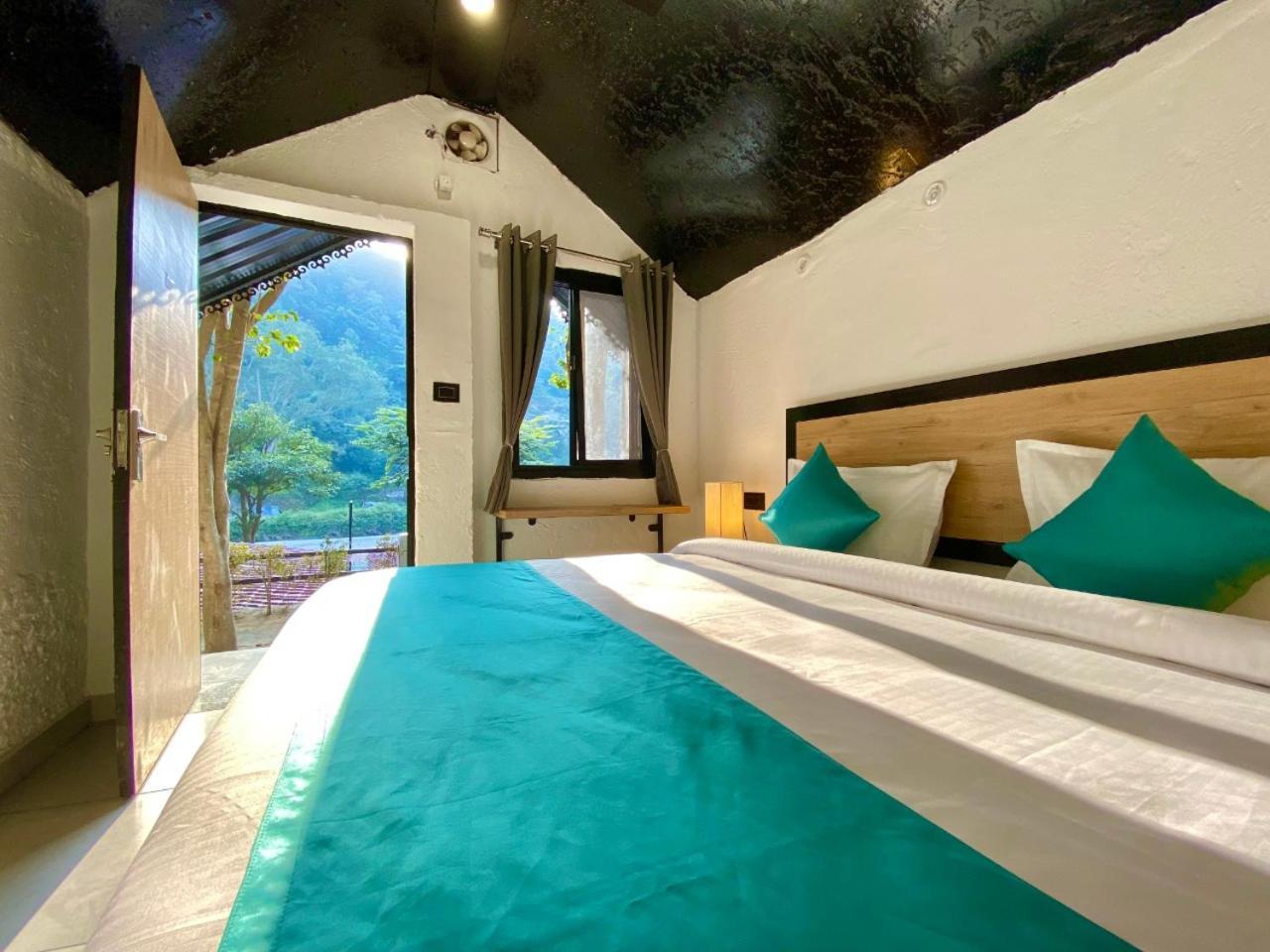 Euphoric River Resort Rishīkesh Exterior foto